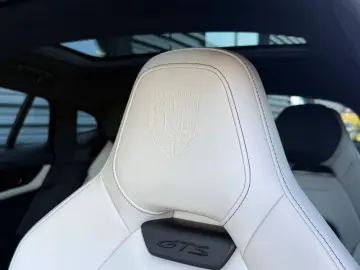 Porsche Panamera GTS CARBON DESIGN MANUFAKTUR