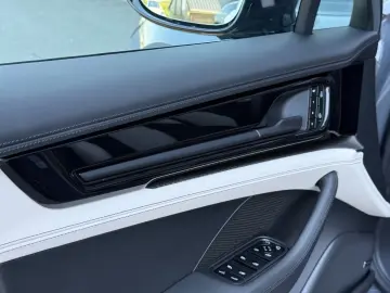 Porsche Panamera GTS CARBON DESIGN MANUFAKTUR