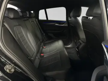 BMW X4 xDrive20d M Sport AHK Head-Up