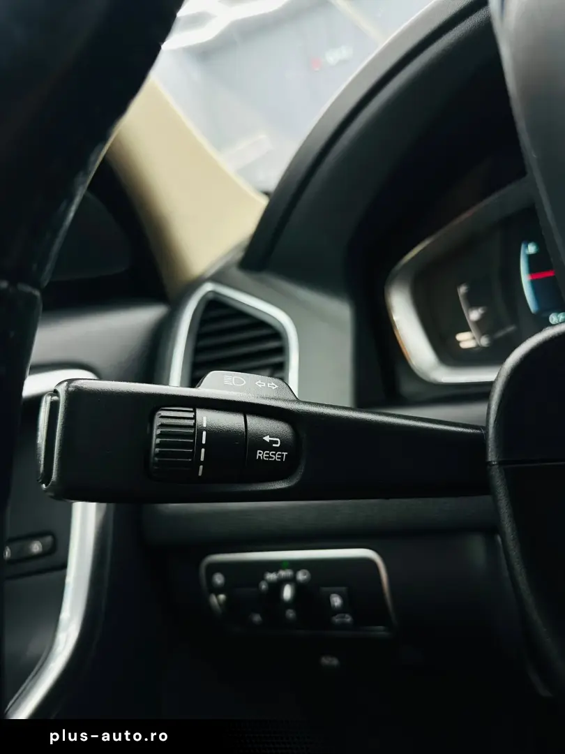 VOLVO XC60 2014 2.4D E5 4X4 Garantie 12 Luni Rate Avans 0 Do