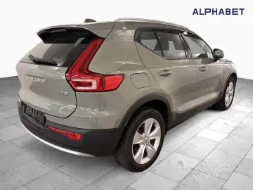 VOLVO XC 40 B3 2WD Core ACC BLIS El.Heckkl. LED Lane R