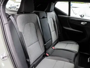 VOLVO XC40 B3 Core 2WD