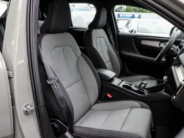 VOLVO XC40 B3 Core 2WD
