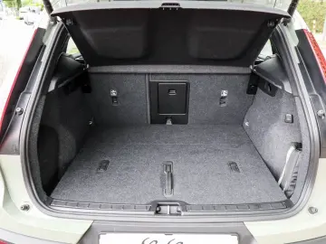 VOLVO XC40 B3 Core 2WD