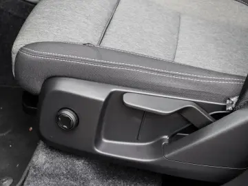 VOLVO XC40 B3 Core 2WD