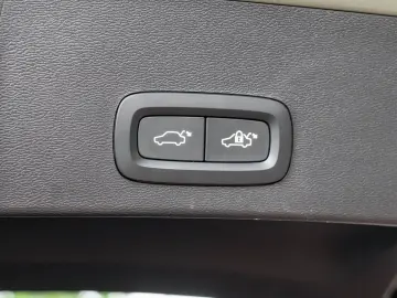 VOLVO XC40 B3 Core 2WD