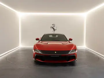 Ferrari 12Cilindri   Rosso Imola