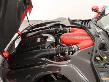 Ferrari 12Cilindri   Rosso Imola
