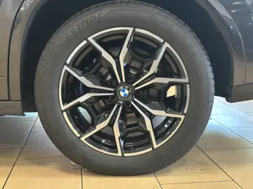 BMW X4 xDrive M Technic Laser HUD