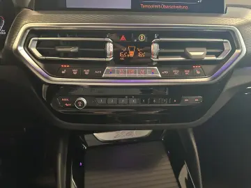 BMW X4 xDrive M Technic Laser HUD