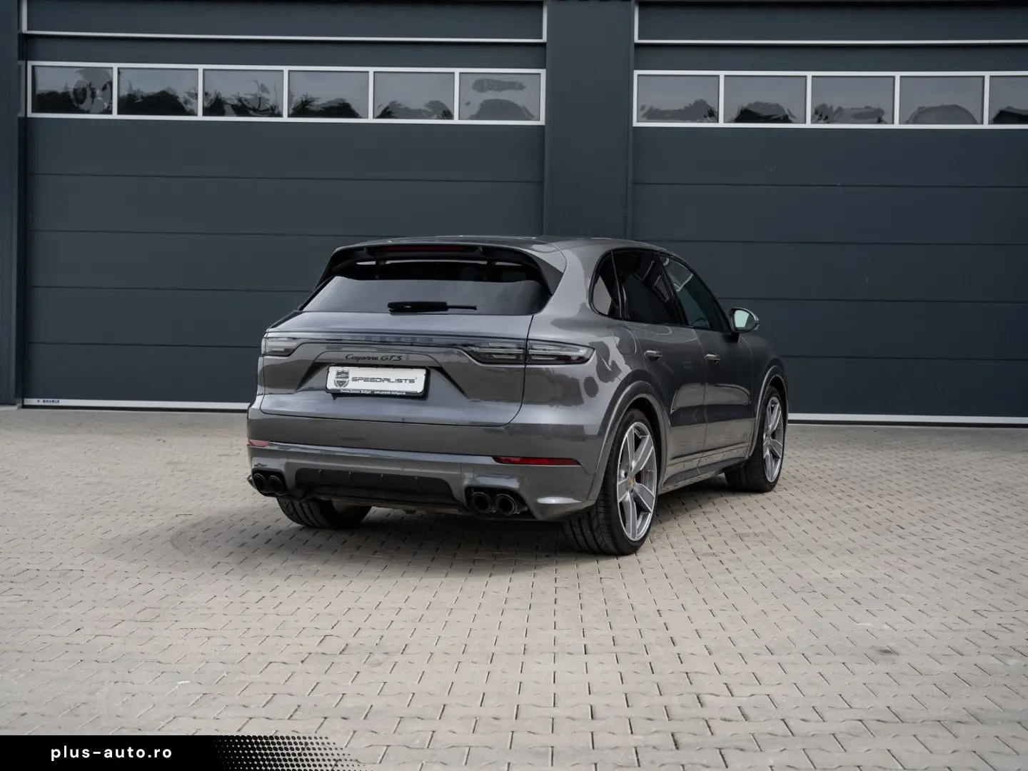 PORSCHE Cayenne 2023 — imagine 11