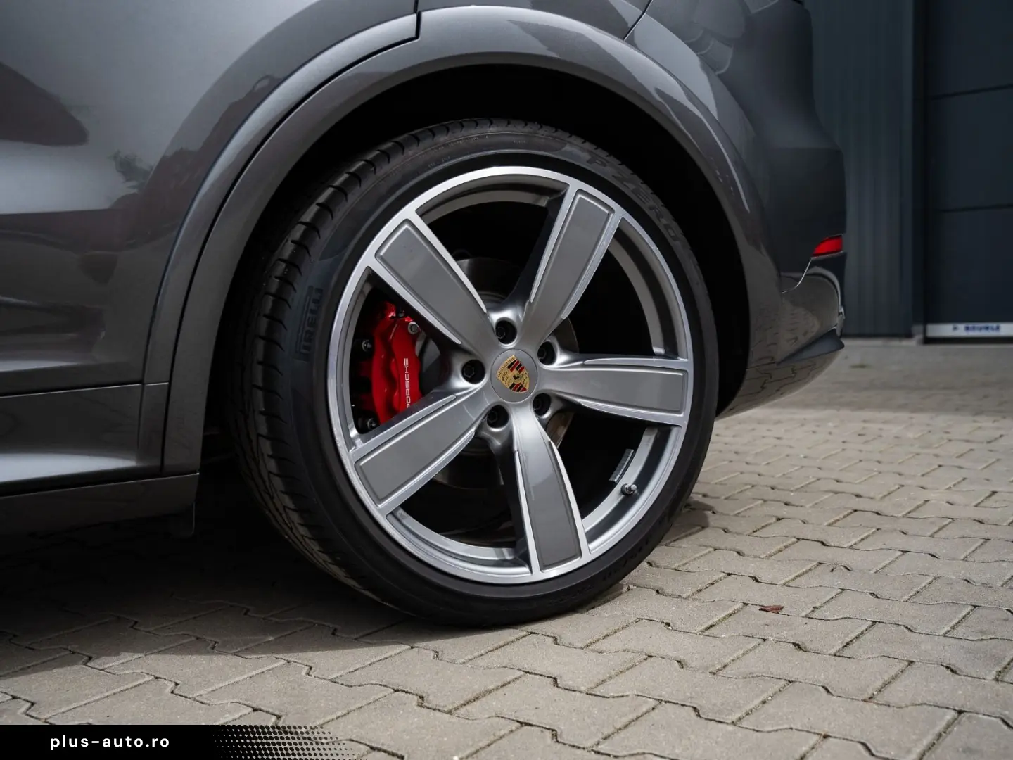 PORSCHE Cayenne 2023 — imagine 18