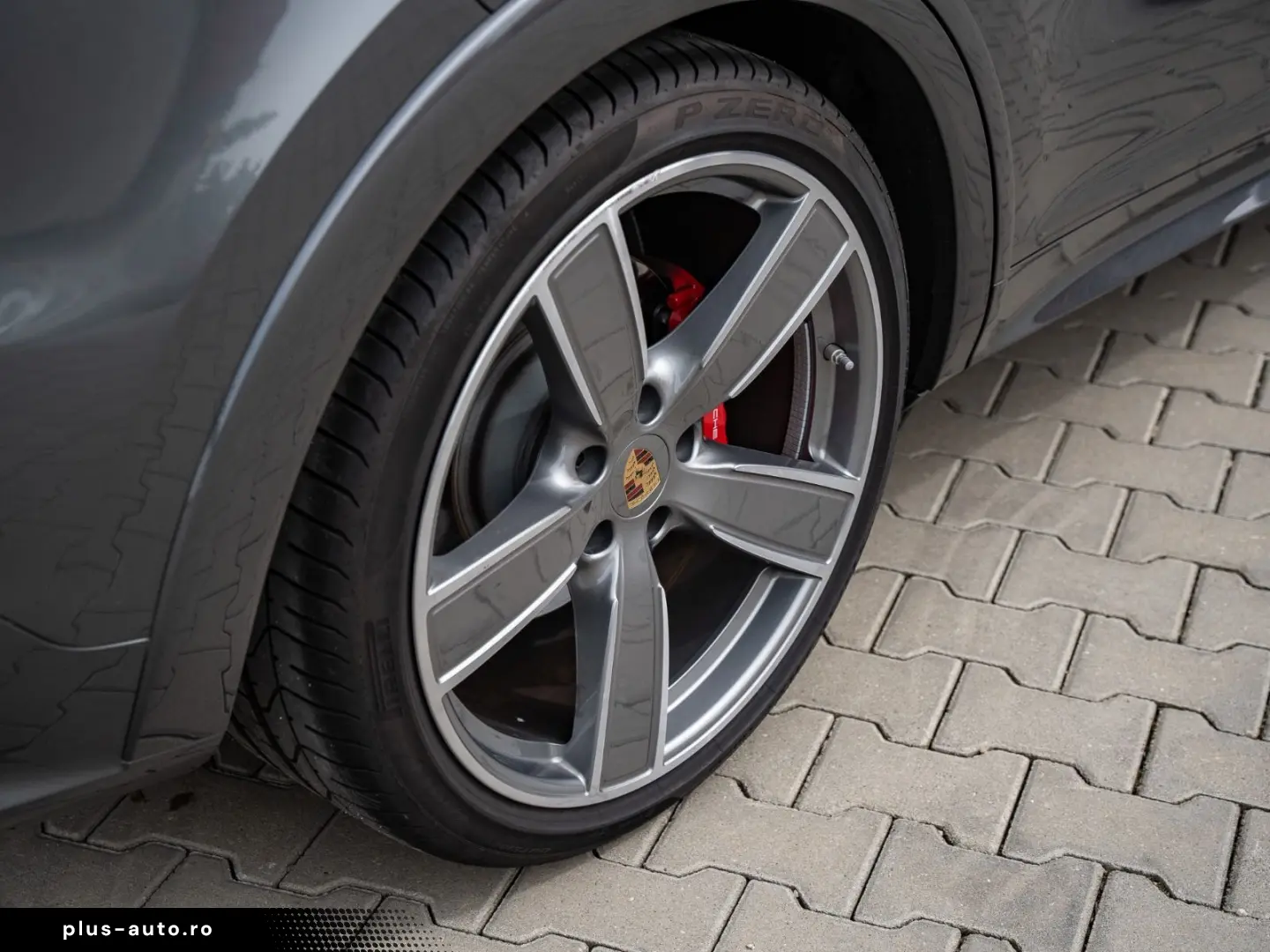PORSCHE Cayenne 2023 — imagine 19