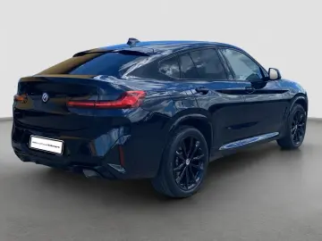 BMW X4 xDrive20i    M-Sport Laser