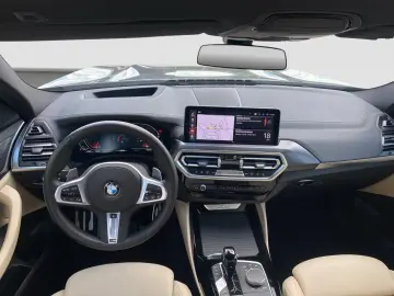 BMW X4 xDrive20i    M-Sport Laser