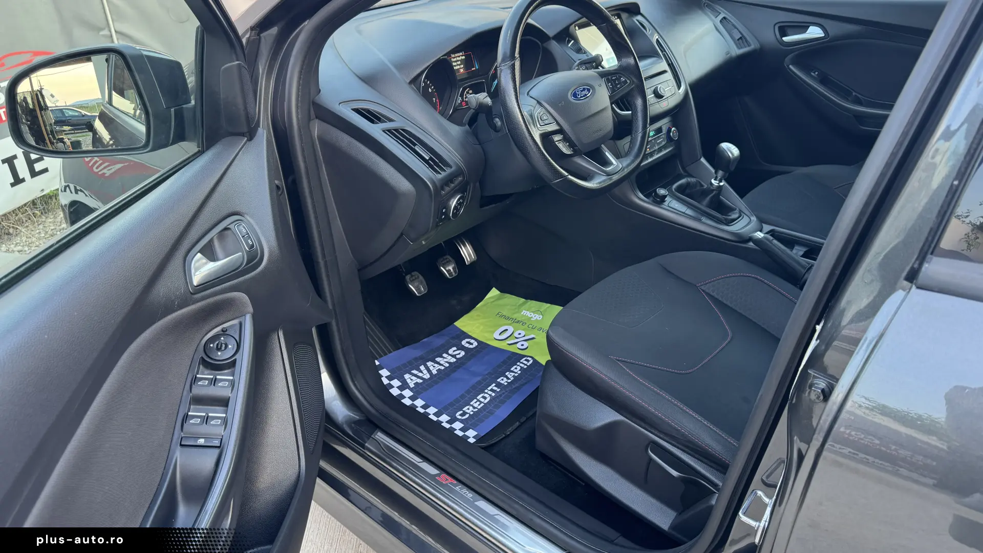 FORD Focus 2018 — imagine 5