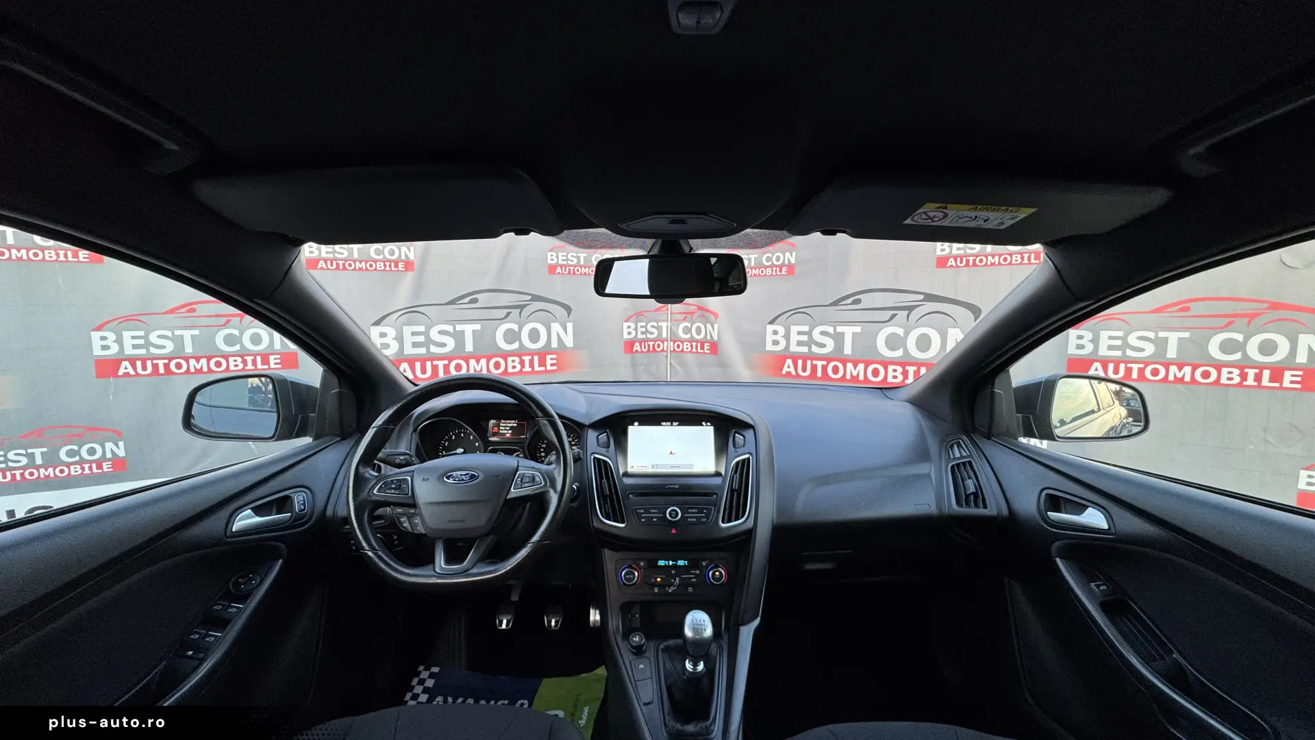 FORD Focus 2018 — imagine 8
