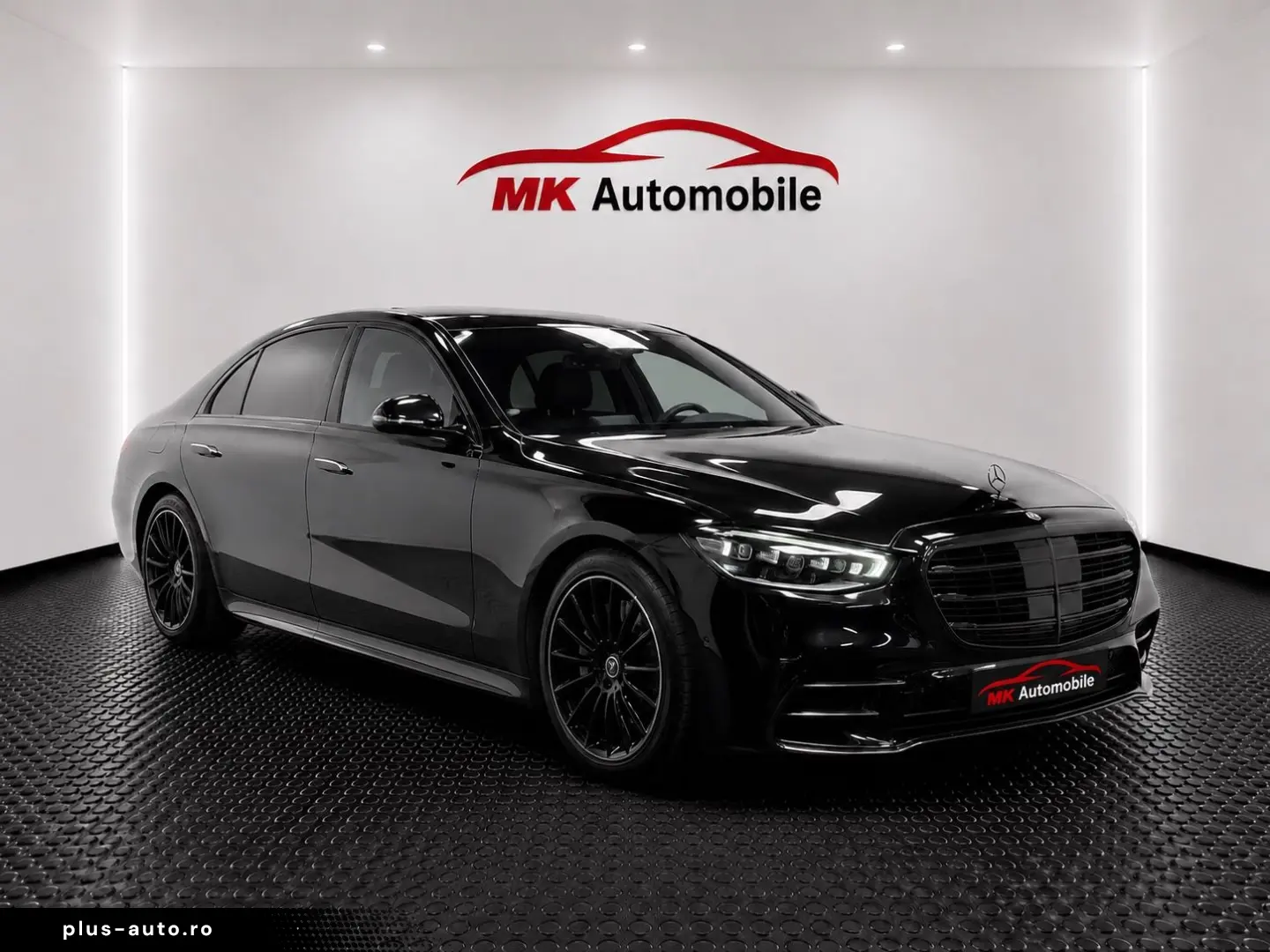 MERCEDES-BENZ S-Class 2023