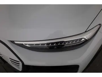AUDI SQ6 e-tron PANO HUD LED NAV B&O WÄRMEPUMPE