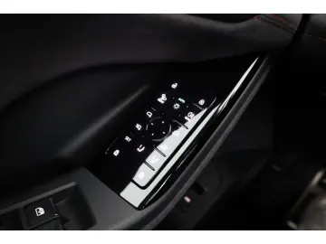 AUDI SQ6 e-tron PANO HUD LED NAV B&O WÄRMEPUMPE