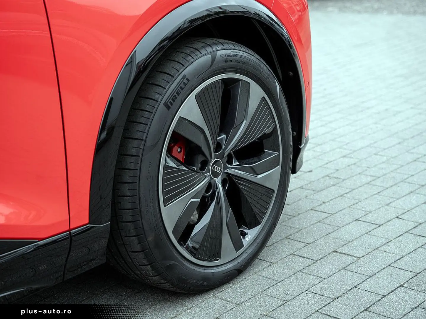 AUDI SQ6 e-tron quattro AHK PANO OLED B&O HUD