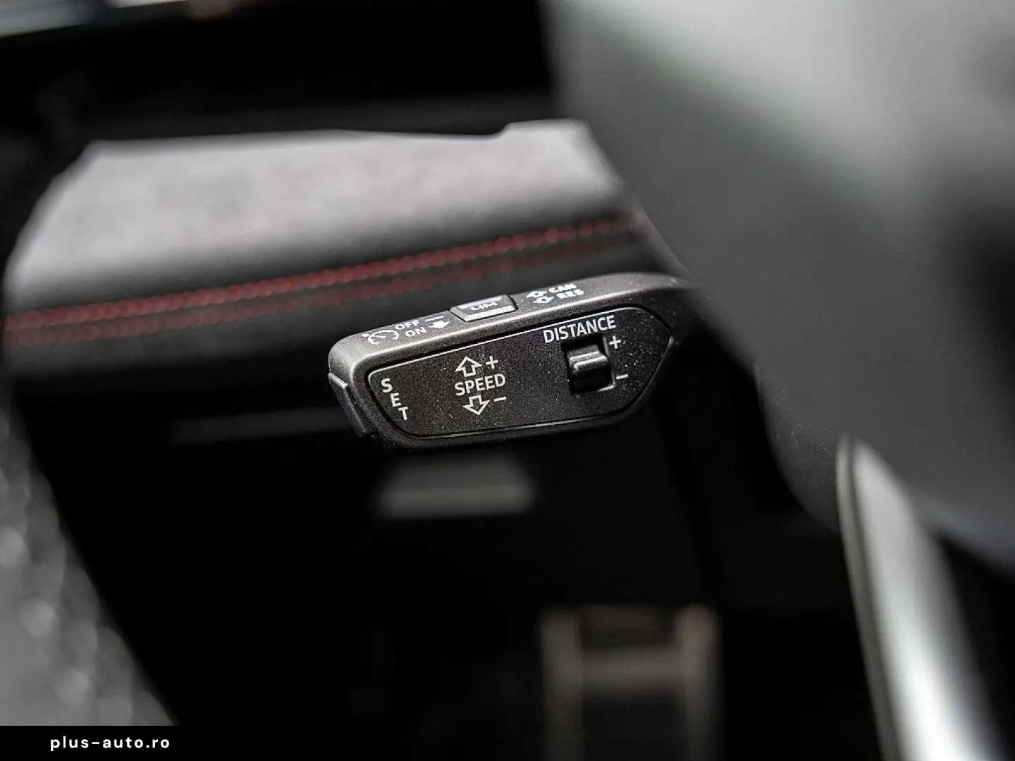 AUDI SQ6 e-tron quattro AHK PANO OLED B&O HUD