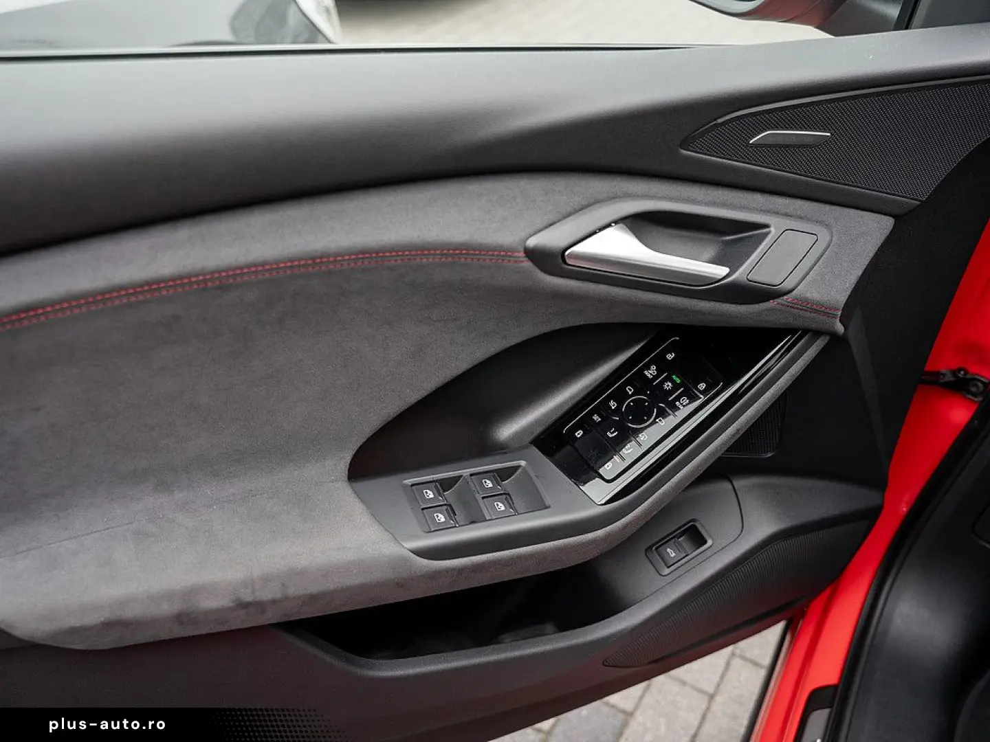 AUDI SQ6 e-tron quattro AHK PANO OLED B&O HUD