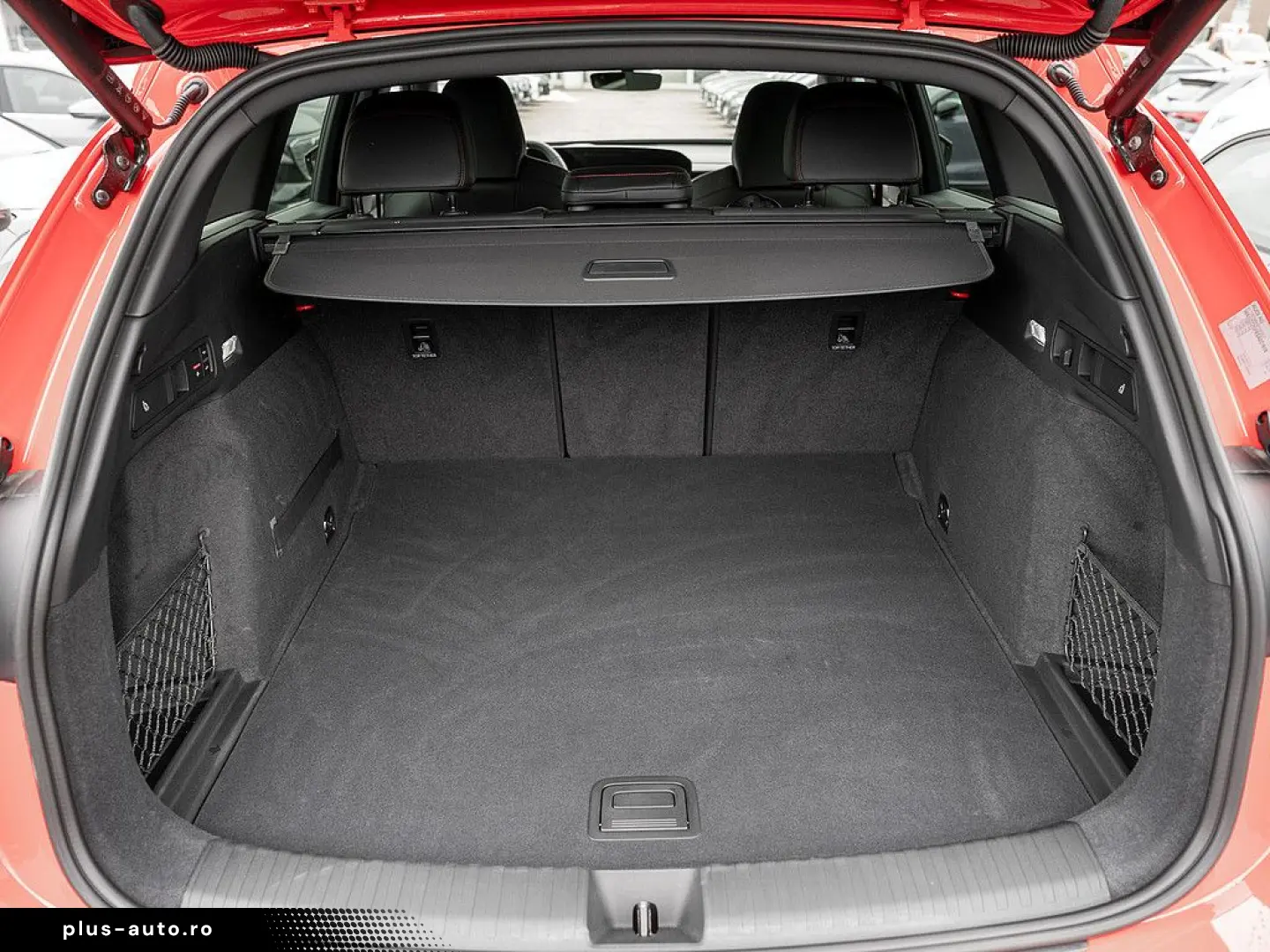 AUDI SQ6 e-tron quattro AHK PANO OLED B&O HUD