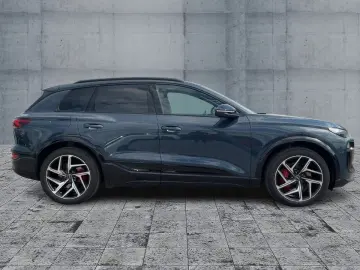 AUDI SQ6 e-tron QU MATRIX NAV HuD B&O ACC AIR PANO 21