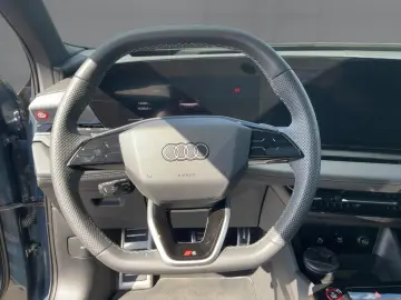 AUDI SQ6 e-tron QU MATRIX NAV HuD B&O ACC AIR PANO 21
