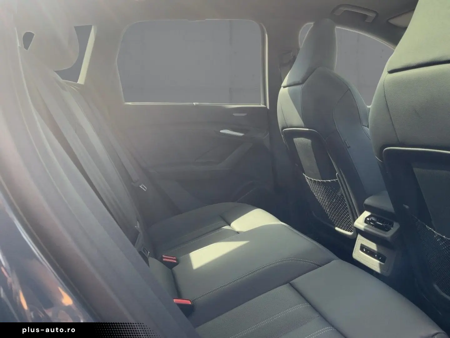 AUDI SQ6 e-tron QU MATRIX NAV HuD B&O ACC AIR PANO 21