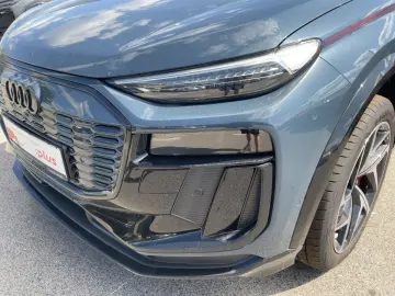 AUDI SQ6 e-tron QU MATRIX NAV HuD B&O ACC AIR PANO 21