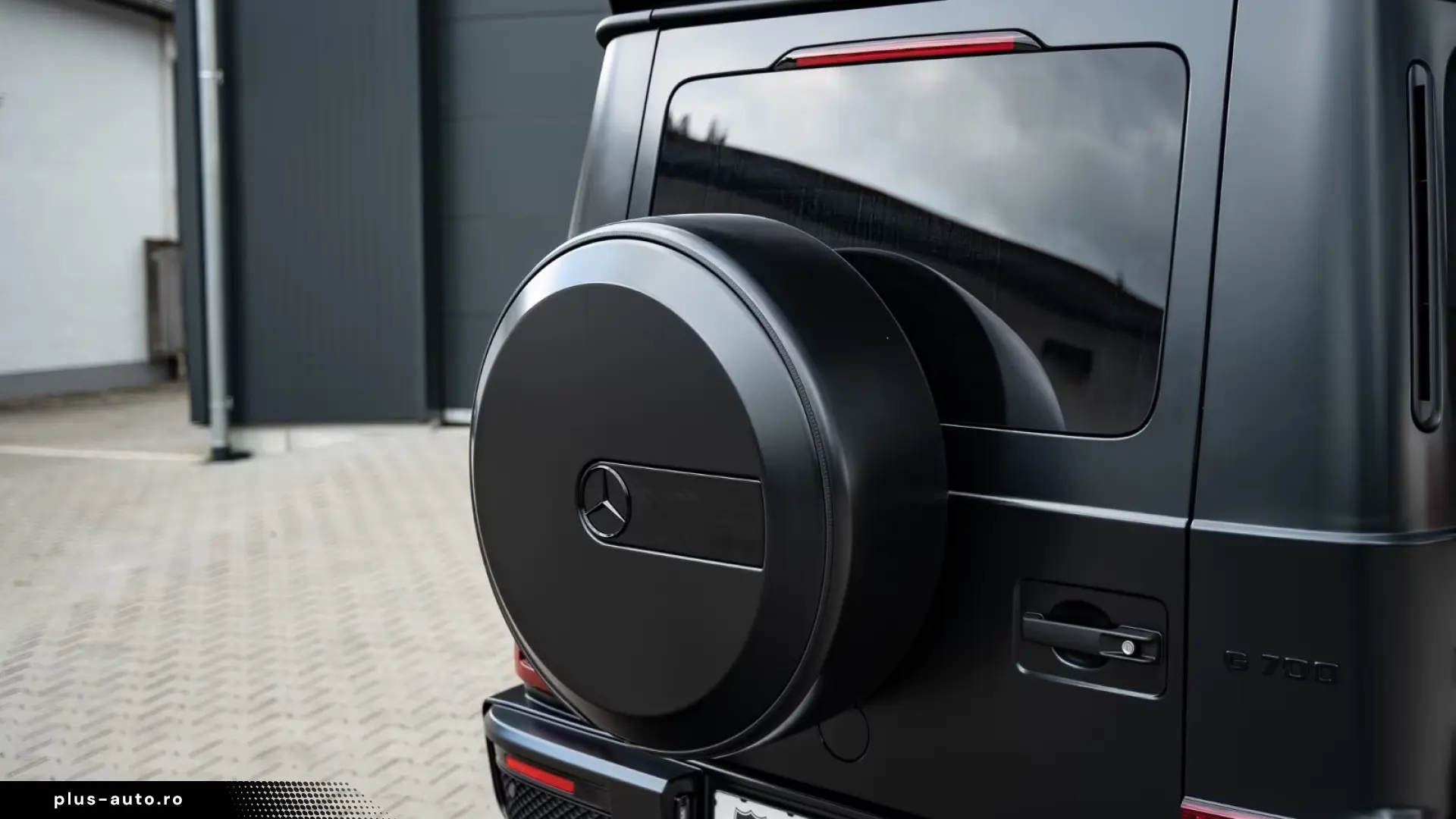 MERCEDES-BENZ G-Class 2023 — imagine 13