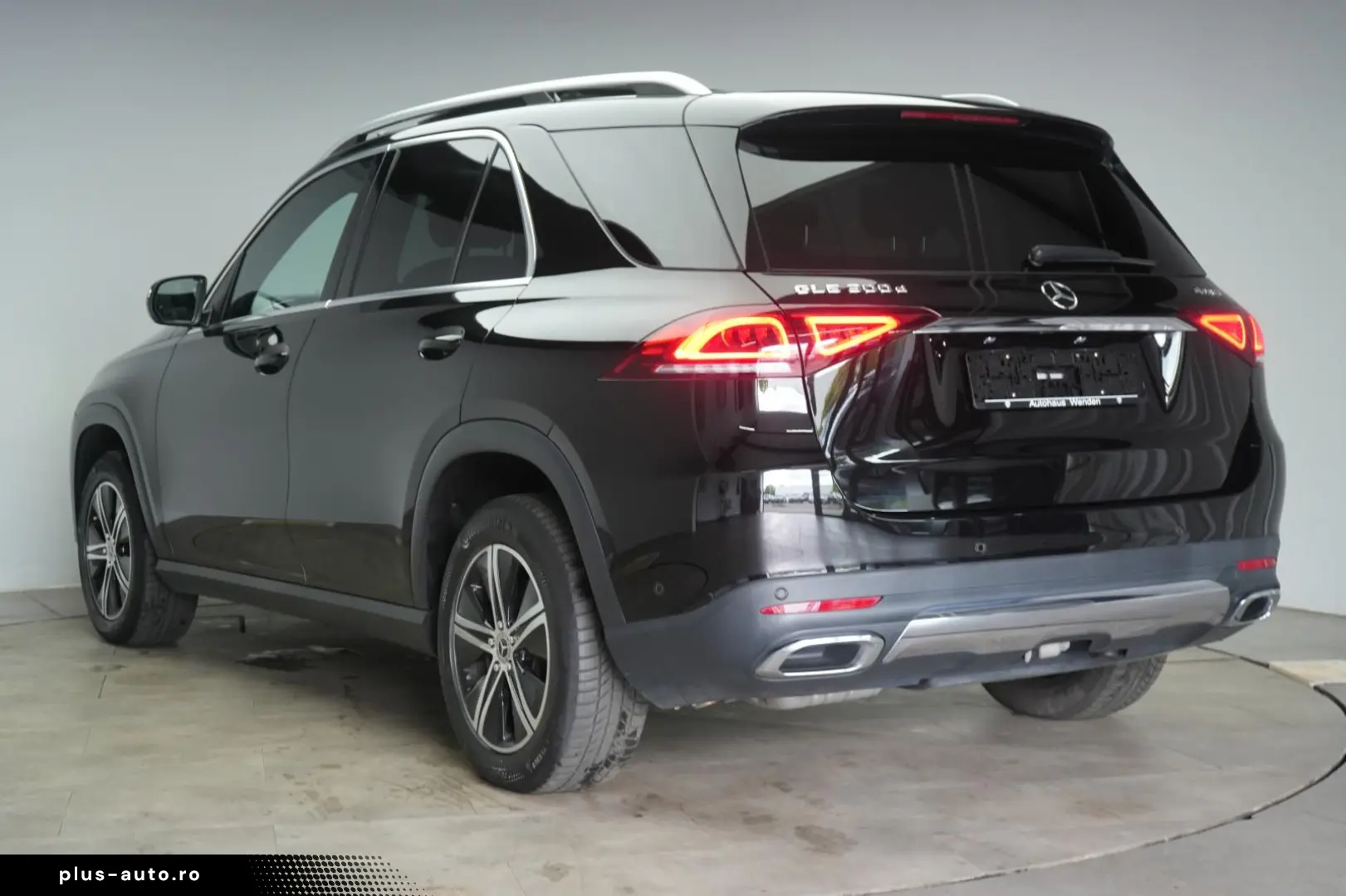 MERCEDES-BENZ GLE 300 d 4Matic AMG Line Pano