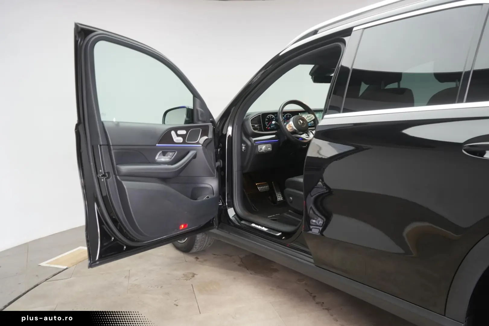 MERCEDES-BENZ GLE 300 d 4Matic AMG Line Pano