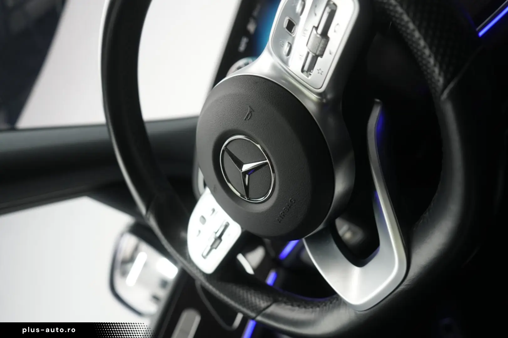 MERCEDES-BENZ GLE 300 d 4Matic AMG Line Pano