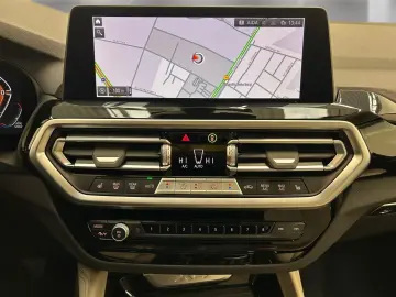 BMW X4 xDrive20d Navi AHK Head-Up Laser