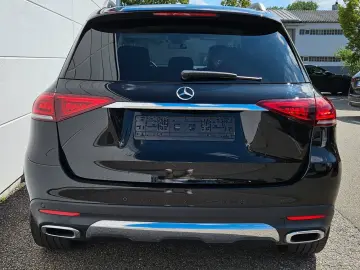 MERCEDES-BENZ GLE 300 d 4M BURM 360 KEY AMBIENTE