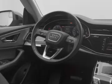AUDI Q8 50TDI qu.  S line LUFT AHK HD-MATRIX KAM 20