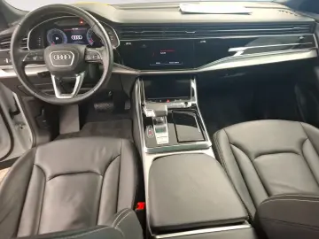 AUDI Q8 50 TDI quattro 360 HUD Pano AHK Luftfederung