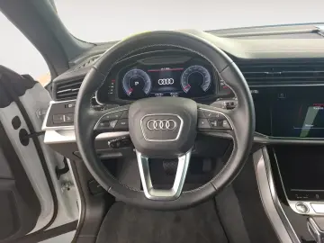 AUDI Q8 50 TDI quattro 360 HUD Pano AHK Luftfederung
