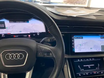 AUDI Q8 55TFSI Quattro S-Line ACC VCockp HUD Memo 21