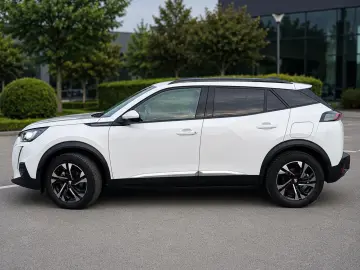 Peugeot 2008 Allure 1.2 PureTech 130 EAT8