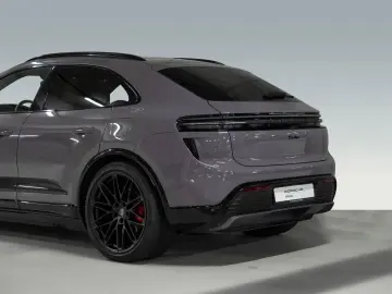 PORSCHE Macan Electric Turbo HeadUp Hinterachslenkung