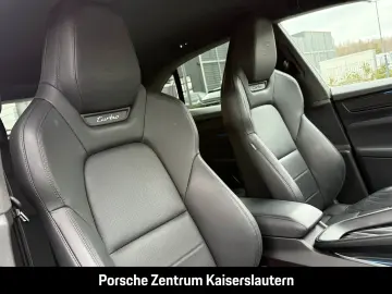 PORSCHE Macan Turbo 22-Zoll Rückfahrkamera LED-Matrix
