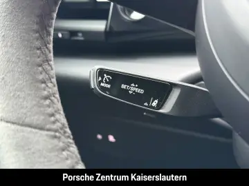 PORSCHE Macan Turbo 22-Zoll Rückfahrkamera LED-Matrix