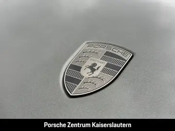 PORSCHE Macan Turbo 22-Zoll Rückfahrkamera LED-Matrix