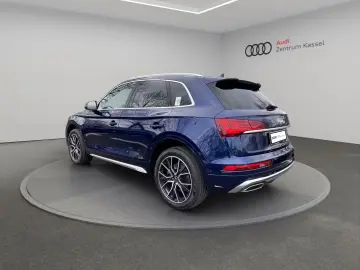 Audi Q5 40 TDI qu. S line Matrix Pano HuD AHK 360