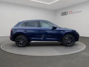 Audi Q5 40 TDI qu. S line Matrix Pano HuD AHK 360