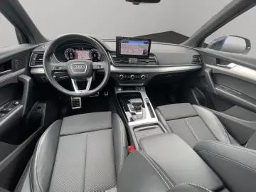 Audi Q5 40 TDI qu. S line Matrix Pano HuD AHK 360